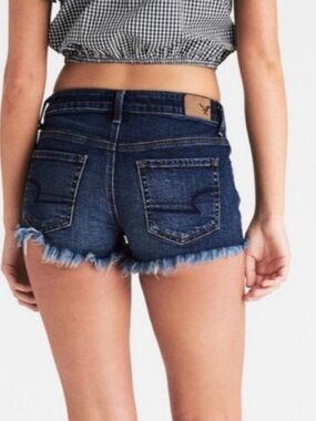 American Eagle 2013 Mid Rise Jean Short  SZ 8